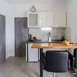 Plaza Divuje Apartman *