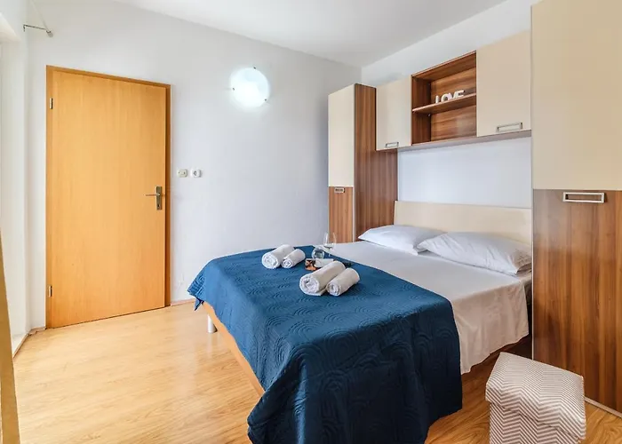 Plaza Divuje Appartement *